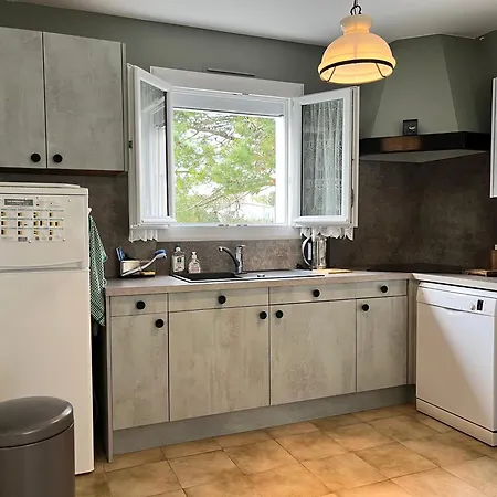 Ferienhaus Havre De Paix Proche Et Village- Jardin Et Parking Le Bois-Plage-en-Ré